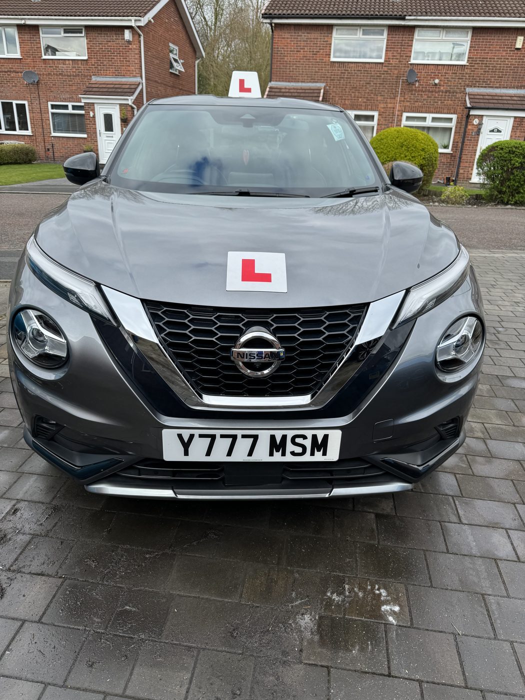 The front of the grey Nissan Juke, registration Y777 MSM